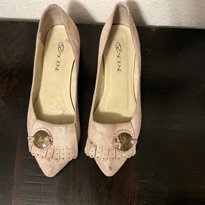 Scene size 7 kitten heel. Pink